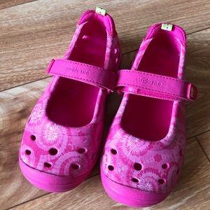 Toddler 10 Stride Rite water shoes